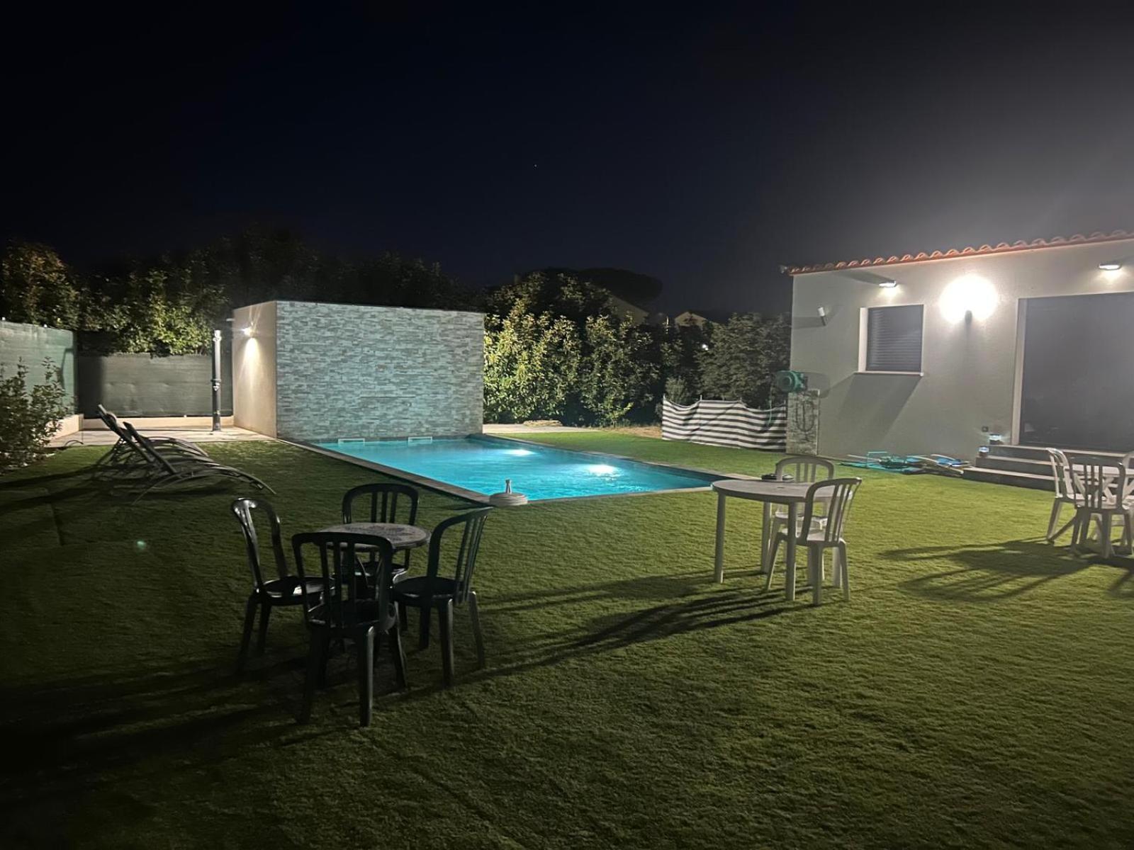 Grande Villa Avec Piscine Bompas  Bagian luar foto